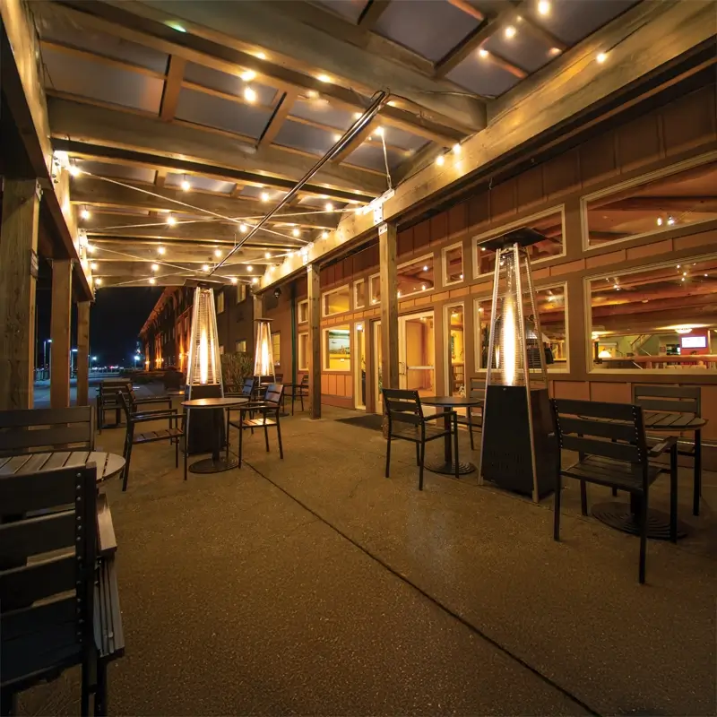 Coos Bay Hotel 2506 Hotel Patio